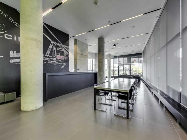 724 - 51 Trolley Cres, Condo with 1 bedrooms, 1 bathrooms and 0 parking in Toronto ON | Image 9