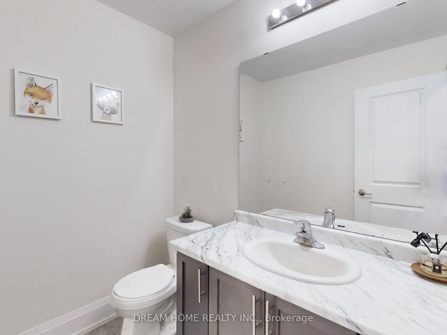 32 Kenneth Wood Cres, House attached with 4 bedrooms, 4 bathrooms and 2 parking in Toronto ON | Image 8
