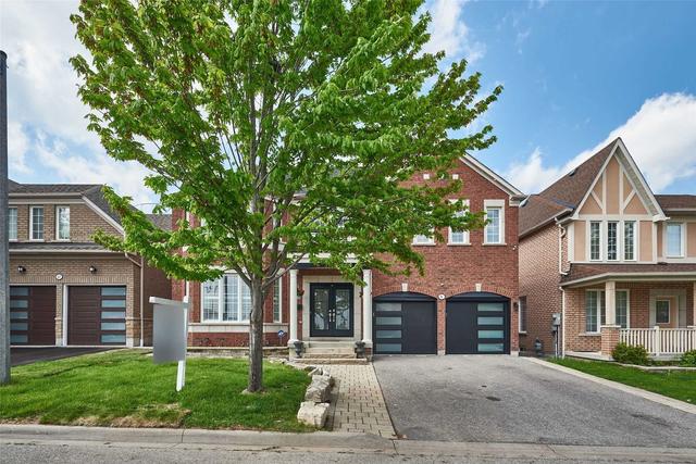 1 O'shea Cres, House detached with 4 bedrooms, 4 bathrooms and 4 parking in Ajax ON | Card Image