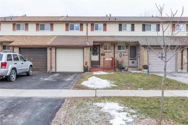 2117 Walker Avenue, House attached with 3 bedrooms, 1 bathrooms and 3 parking in Peterborough ON | Image 12