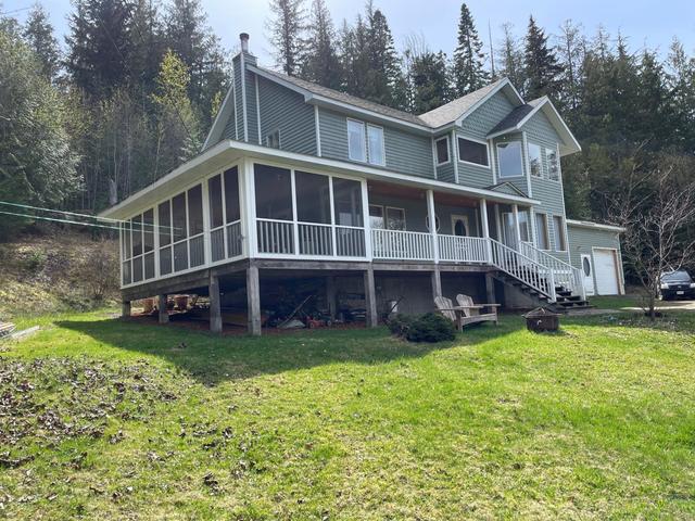 3865 Malina Road, House detached with 4 bedrooms, 3 bathrooms and null parking in Central Kootenay E BC | Image 14