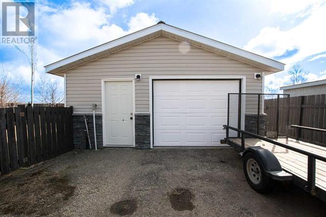 9603 91 Street, House detached with 5 bedrooms, 2 bathrooms and 2 parking in Sexsmith AB | Image 25