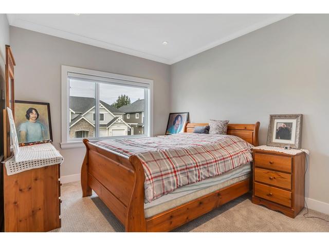 8362 Mctaggart Street, House detached with 5 bedrooms, 5 bathrooms and 4 parking in Mission BC | Image 34