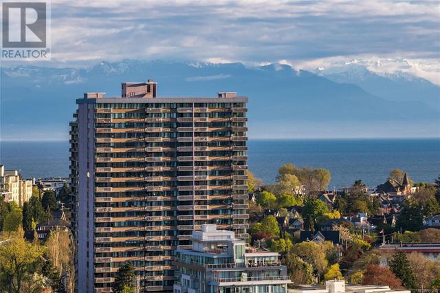 1502 - 647 Michigan St, Condo with 1 bedrooms, 1 bathrooms and 1 parking in Victoria BC | Image 1