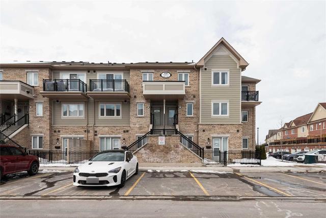 311 - 250 Sunny Meadow Blvd, Townhouse with 3 bedrooms, 3 bathrooms and 2 parking in Brampton ON | Image 1