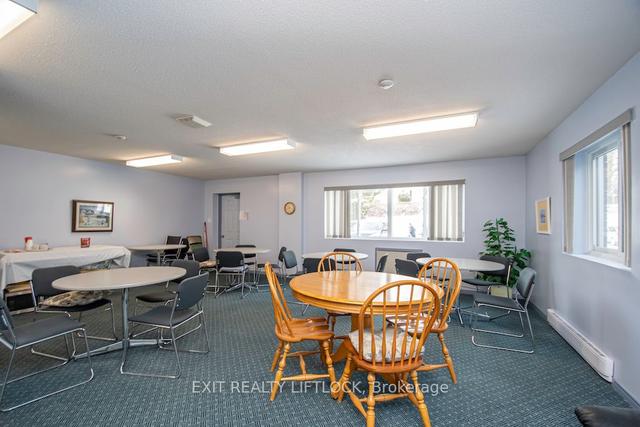 113 - 475 Parkhill Rd, Condo with 1 bedrooms, 1 bathrooms and 1 parking in Peterborough ON | Image 24