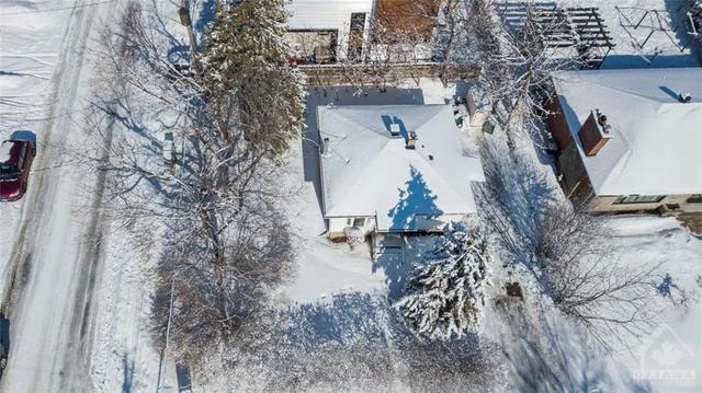 331 Beechgrove Avenue, House detached with 1 bedrooms, 1 bathrooms and 3 parking in Ottawa ON | Image 24