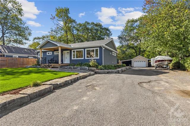 611 Bayview Drive, House detached with 2 bedrooms, 2 bathrooms and 10 parking in Ottawa ON | Image 3