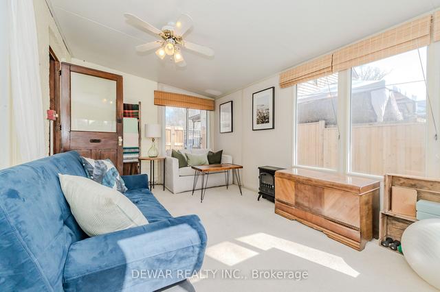 22 Cameron St, House semidetached with 2 bedrooms, 2 bathrooms and 5 parking in Cambridge ON | Image 8