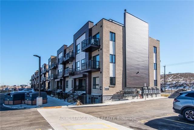 c18 - 10 Palace St, Townhouse with 2 bedrooms, 2 bathrooms and 1 parking in Kitchener ON | Image 27