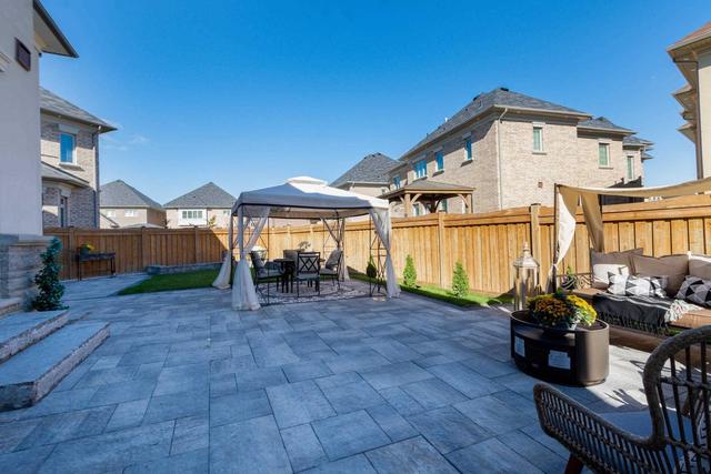 22 Adonis Clse, House detached with 5 bedrooms, 6 bathrooms and 11 parking in Brampton ON | Image 30
