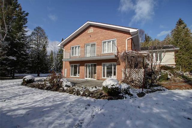 3648 10th Sdrd W, House detached with 3 bedrooms, 1 bathrooms and 2 parking in Bradford West Gwillimbury ON | Image 4