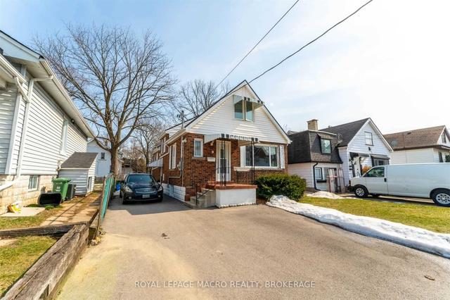 65 Broadway Ave, House detached with 4 bedrooms, 3 bathrooms and 3 parking in Hamilton ON | Image 22