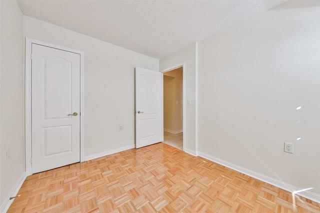 308 - 2500 Rutherford Rd W, Condo with 2 bedrooms, 2 bathrooms and 1 parking in Vaughan ON | Image 16