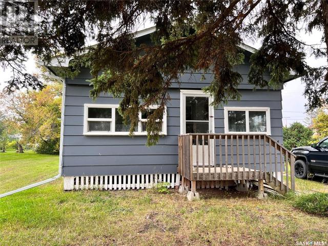 414 Forget Street, House detached with 2 bedrooms, 1 bathrooms and null parking in Foam Lake SK | Image 29