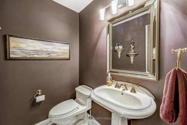 23 Radway Ave, House detached with 4 bedrooms, 4 bathrooms and 6 parking in Toronto ON | Image 2