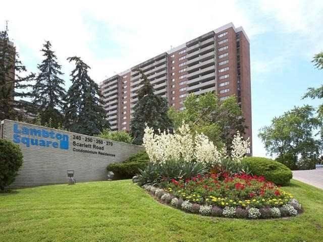 403 - 270 Scarlett Rd, Condo with 3 bedrooms, 2 bathrooms and 1 parking in Toronto ON | Image 1