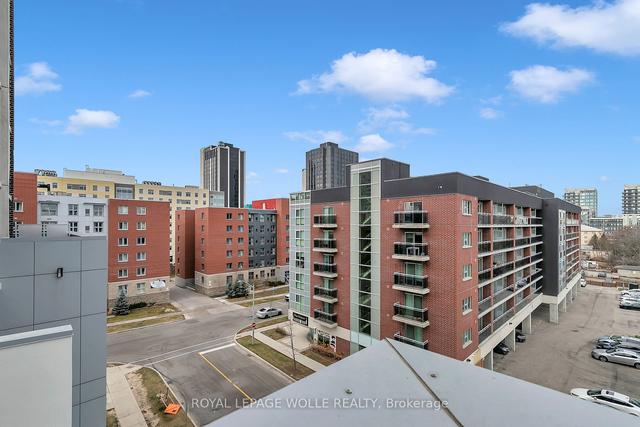 404 - 280 Lester St, Condo with 2 bedrooms, 1 bathrooms and 1 parking in Waterloo ON | Image 10