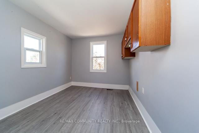 2414 Holt Rd, House detached with 3 bedrooms, 1 bathrooms and 11 parking in Clarington ON | Image 11