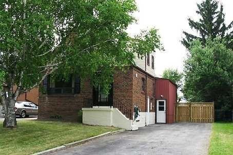 Top - 9 Valerie Rd, House detached with 1 bedrooms, 1 bathrooms and 1 parking in Toronto ON | Image 3
