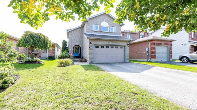 43 Rundle Cres, House detached with 4 bedrooms, 3 bathrooms and 5 parking in Barrie ON | Image 1