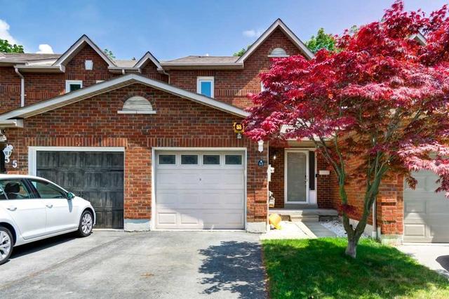 53 Fulton Cres, House attached with 3 bedrooms, 2 bathrooms and 3 parking in Whitby ON | Image 1