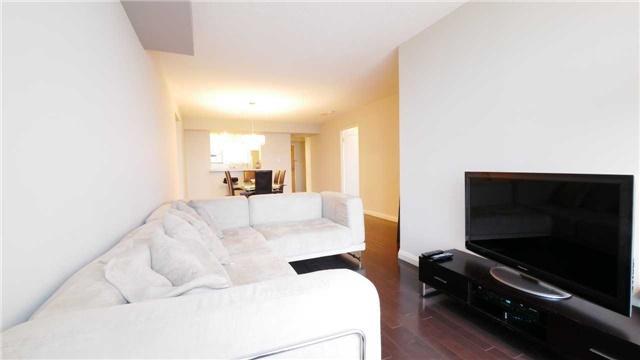 Sp08 - 70 Mill St, Condo with 2 bedrooms, 2 bathrooms and 1 parking in Toronto ON | Image 4