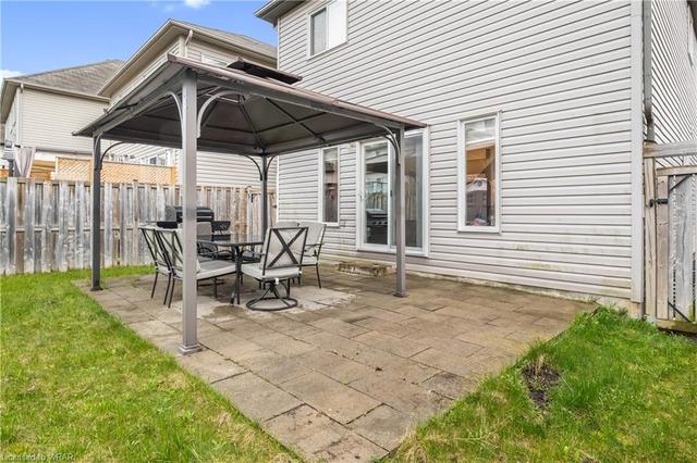 1260 Countrystone Drive, House detached with 3 bedrooms, 2 bathrooms and 2 parking in Kitchener ON | Image 21