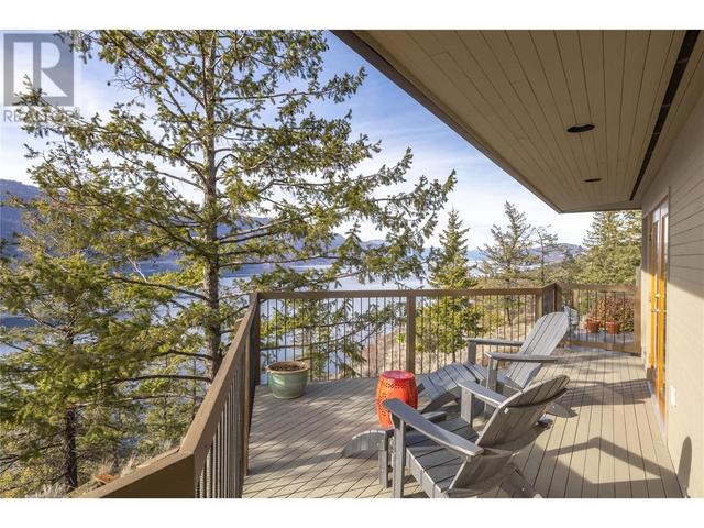 1238 Kyndree Court, House detached with 2 bedrooms, 4 bathrooms and 11 parking in Kelowna BC | Image 23