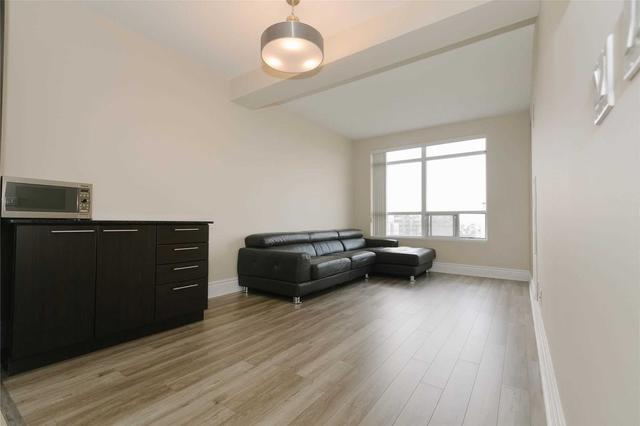 lph12 - 39 Galleria Pkwy, Condo with 1 bedrooms, 1 bathrooms and 1 parking in Markham ON | Image 17