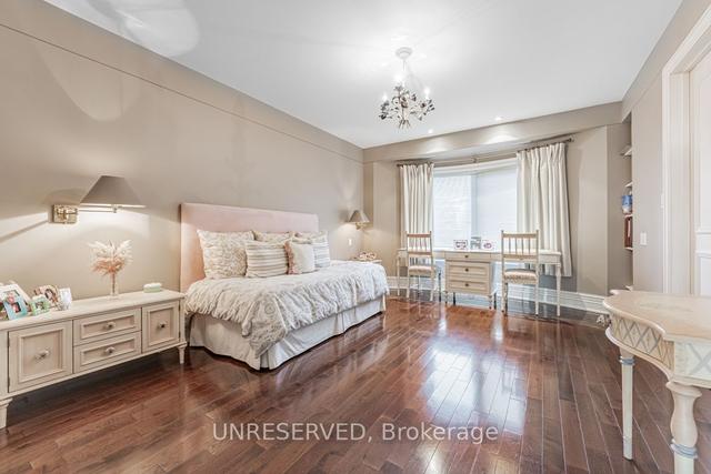 136 Dalemount Ave, House detached with 6 bedrooms, 8 bathrooms and 15 parking in Toronto ON | Image 16