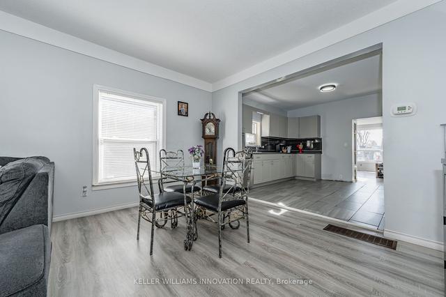 52 Aberdeen Ave, House detached with 3 bedrooms, 1 bathrooms and 3 parking in Brantford ON | Image 5