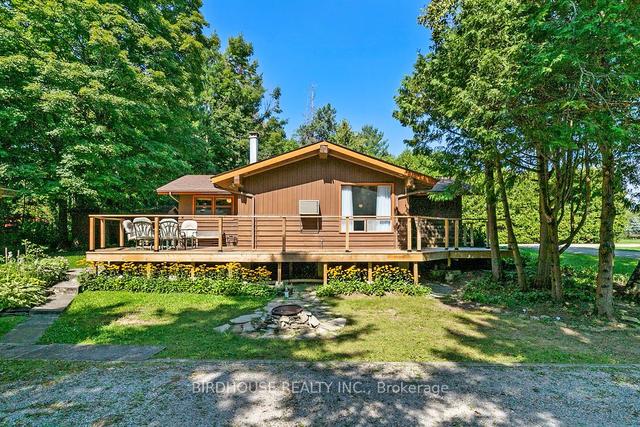 92 Laidlaw Dr, House detached with 4 bedrooms, 1 bathrooms and 12 parking in Kawartha Lakes ON | Image 19