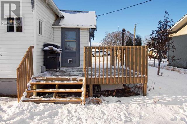 4803 49 Street, House detached with 1 bedrooms, 2 bathrooms and 8 parking in Forestburg AB | Image 19
