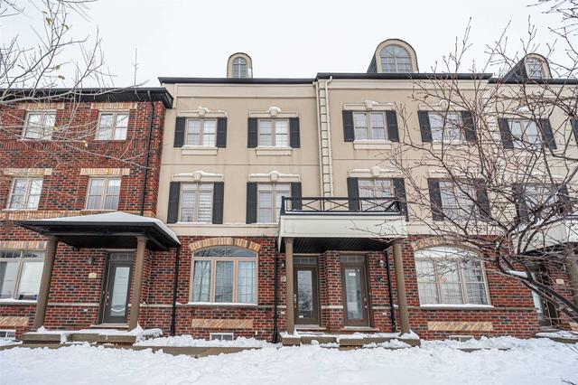 10392 Keele St, House attached with 3 bedrooms, 4 bathrooms and 2 parking in Vaughan ON | Image 1