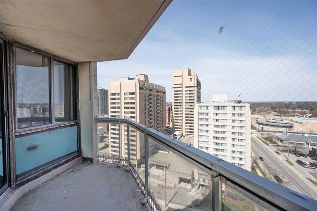 363 Colborne St, Condo with 1 bedrooms, 1 bathrooms and 1 parking in London ON | Image 2