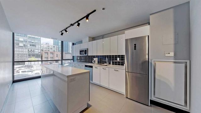 415 - 39 Brant St, Condo with 2 bedrooms, 1 bathrooms and 0 parking in Toronto ON | Image 25