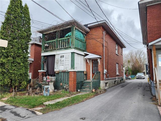 229 First Street W, Home with 0 bedrooms, 0 bathrooms and 4 parking in Cornwall ON | Image 1