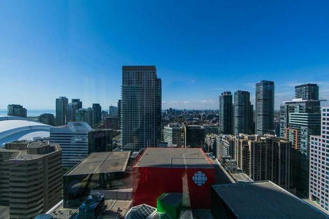 2806 - 183 Wellington St W, Condo with 2 bedrooms, 3 bathrooms and 2 parking in Toronto ON | Image 19