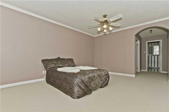 1619 Carrington Rd, House detached with 4 bedrooms, 4 bathrooms and 6 parking in Mississauga ON | Image 13