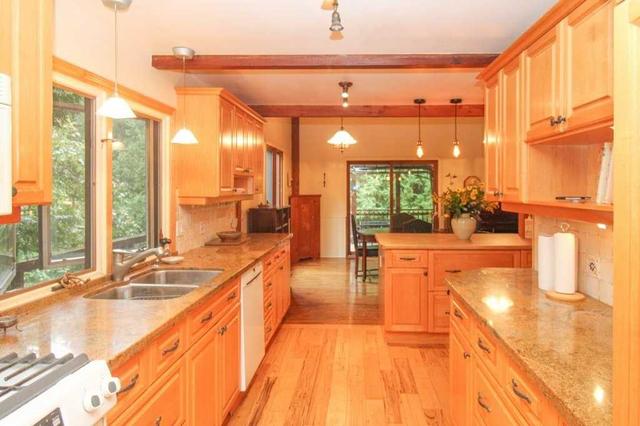 78 Coon Lake Rd, House detached with 3 bedrooms, 3 bathrooms and 10 parking in North Kawartha ON | Image 37