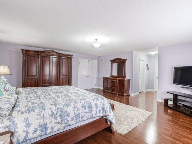 28 Midsummer Dr, House detached with 4 bedrooms, 7 bathrooms and 7 parking in Brampton ON | Image 6