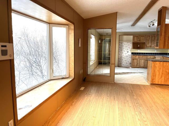 4409 50 Street, House detached with 3 bedrooms, 2 bathrooms and 6 parking in Saddle Hills County AB | Image 9