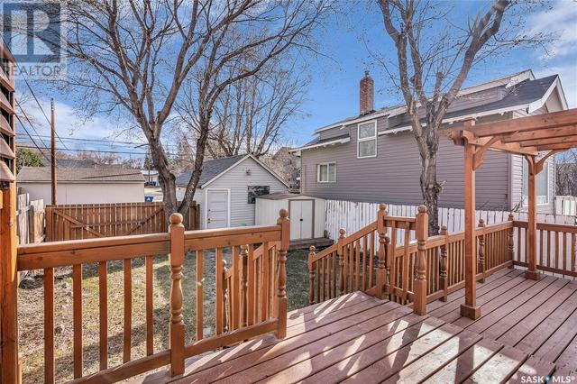 209 8th Street W, House detached with 4 bedrooms, 2 bathrooms and null parking in Saskatoon SK | Image 45