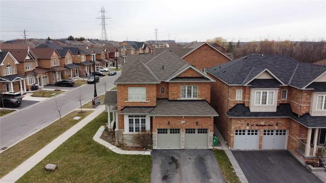 69 Heatherglen Dr, House detached with 4 bedrooms, 3 bathrooms and 4 parking in Brampton ON | Image 23