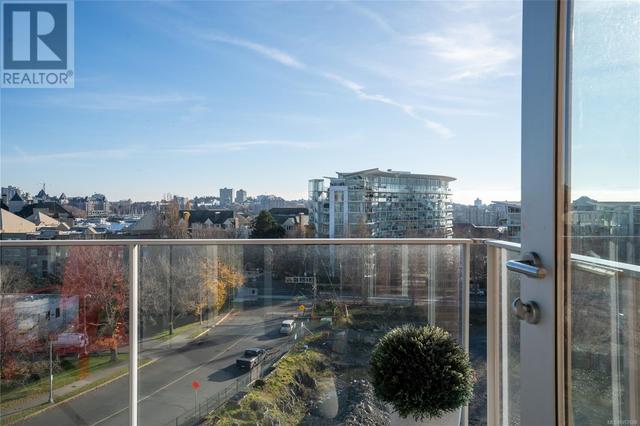 310 - 100 Saghalie Rd, Condo with 2 bedrooms, 2 bathrooms and 1 parking in Victoria BC | Image 10