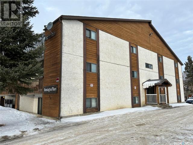 102 - 314 11th Street E, Condo with 2 bedrooms, 1 bathrooms and null parking in Prince Albert SK | Image 1