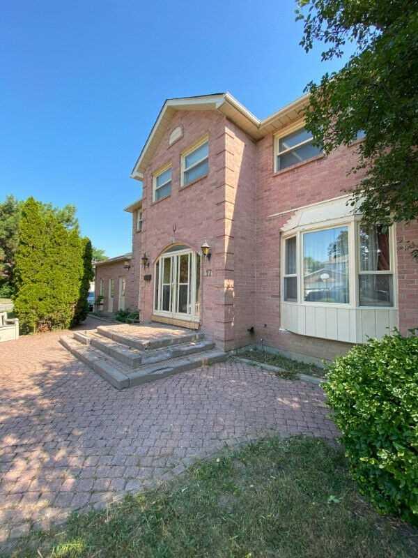 17 Rembrandt Cres, House detached with 4 bedrooms, 4 bathrooms and 6 parking in Brampton ON | Image 12