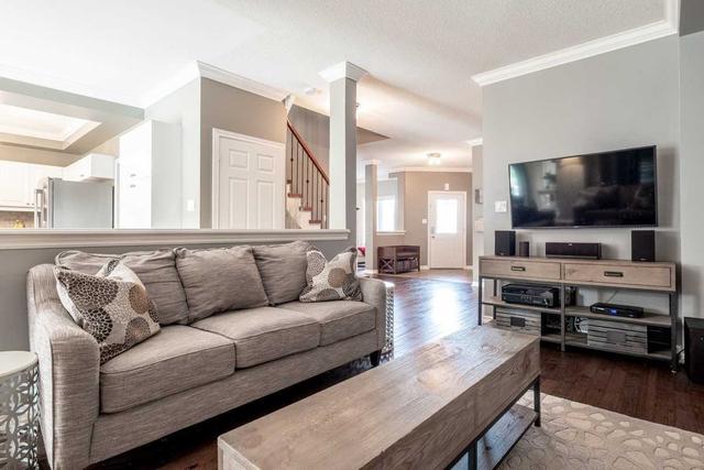 98 Penvill Tr, House detached with 4 bedrooms, 4 bathrooms and 4 parking in Barrie ON | Image 3