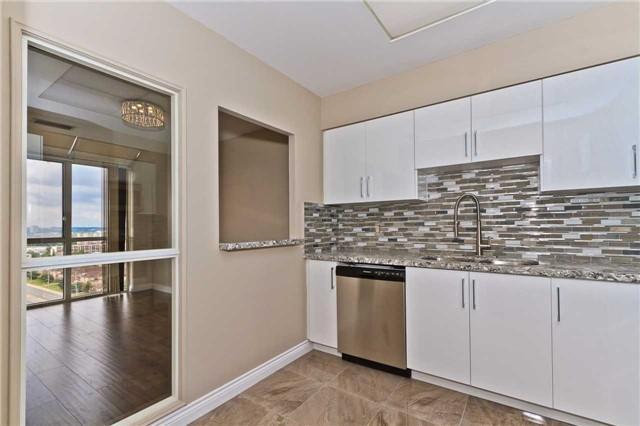 Ph 7 - 880 Dundas St W, Condo with 1 bedrooms, 1 bathrooms and 2 parking in Mississauga ON | Image 10